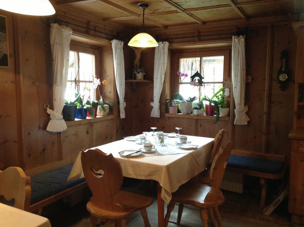 Haus Gletscherblick แลงเงนเฟลด์ ภายนอก รูปภาพ